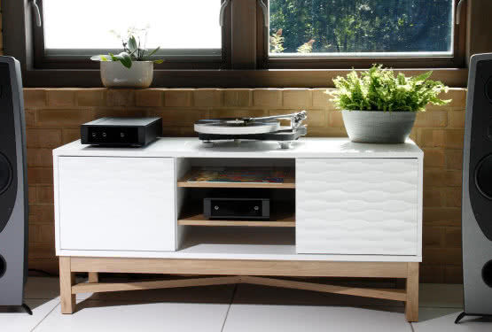 Nowość brytyjskiej Regi - kolumny głośnikowe AYA