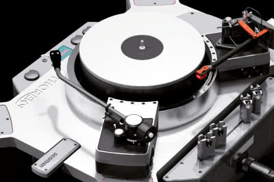 New Reference - wyjątkowy gramofon na jubileusz firmy Thorens