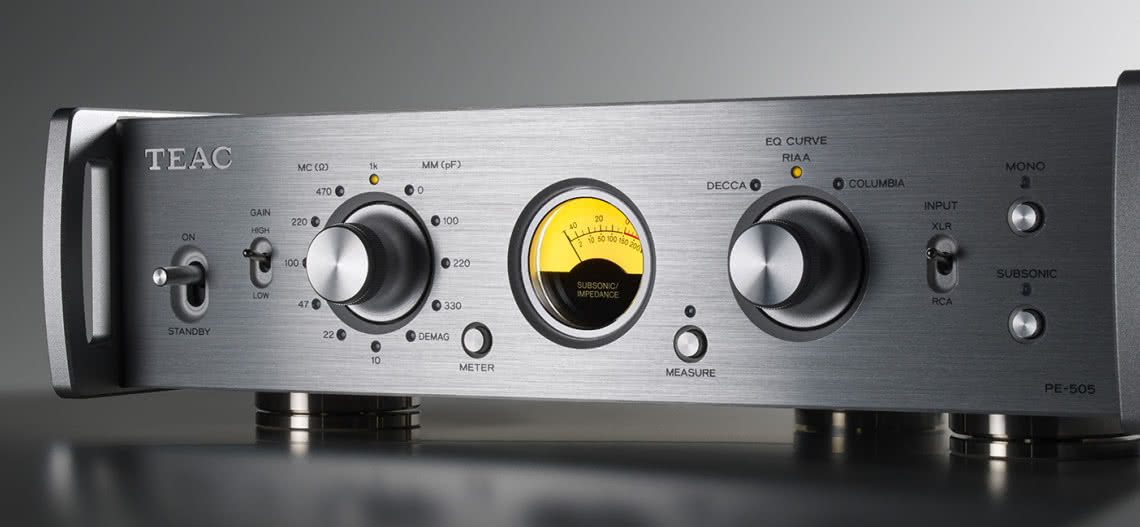Przedwzmacniacz gramofonowy Teac PE-505