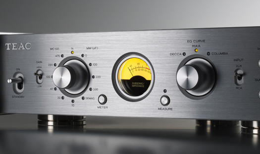 Przedwzmacniacz gramofonowy Teac PE-505