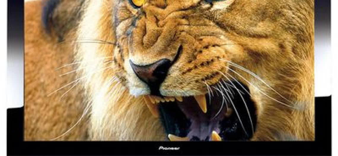 Kuro znaczy czerń - nowe plazmy Pioneera