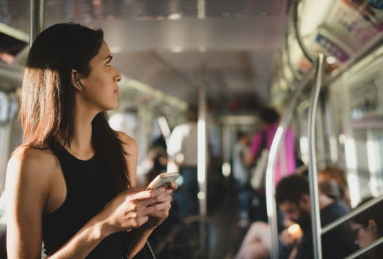 Bezprzewodowe słuchawki JBL Live Flex