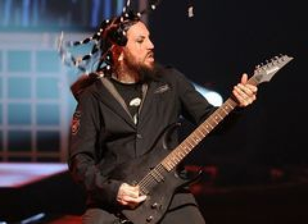 Korn nagra płytę z byłym gitarzystą