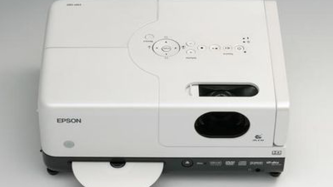 Prawdziwe kino z jednego pudełka