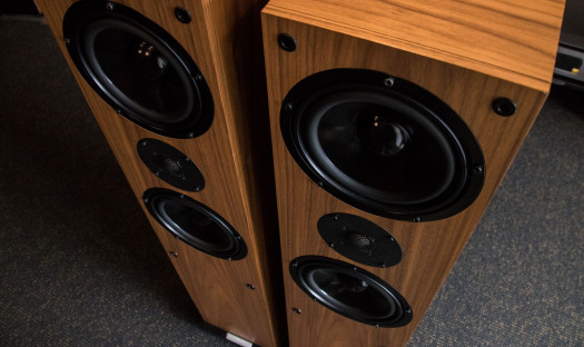 Odsłuchy kolumn Audio Academy Hyperion IV Plus w salonie Q21