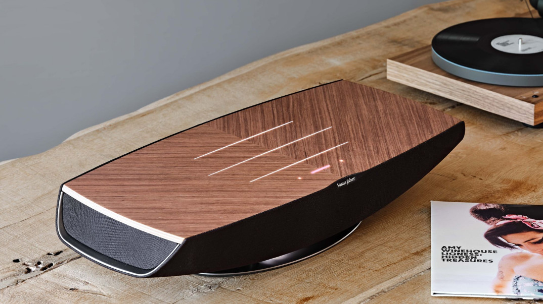 Nagroda Red Dot Design dla głośnika Sonus faber OMNIA