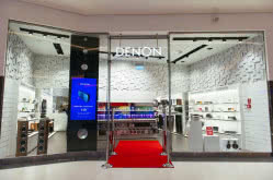 Denon Salon Firmowy