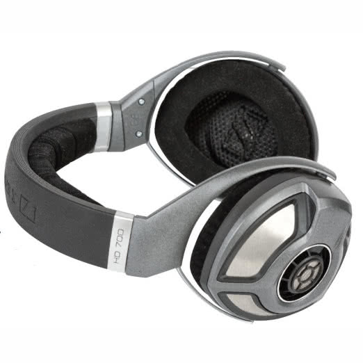 HD700