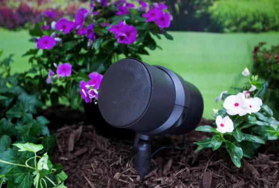 Zewnętrzne głośniki instalacyjne Revel