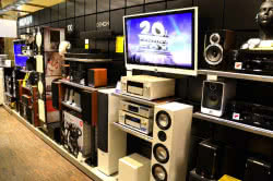Denon Salon Firmowy Poznań Stary Browar