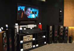 Denon Salon Firmowy Arkadia