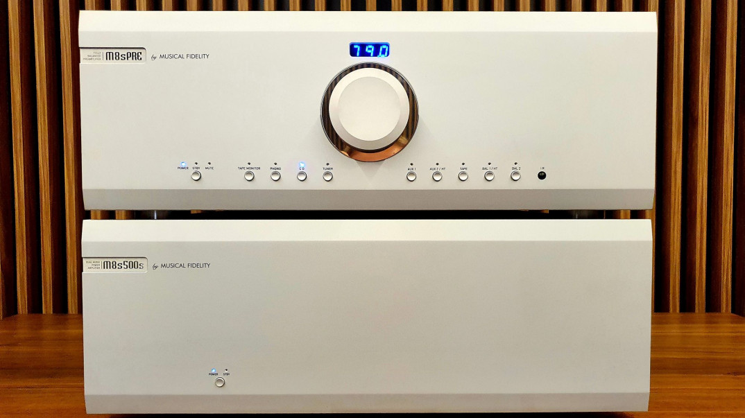 Odsłuchy zestawu dzielonego Musical Fidelity z serii M8s w poznańskim salonie audioplaza.pl