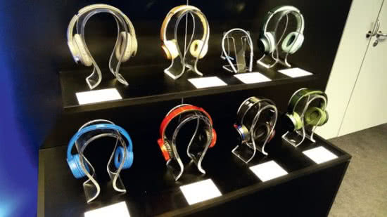 Już osiemdziesiąt procent słuchawek na rynku to konstrukcje bezprzewodowe.