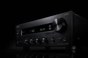 Odsłuchy amplitunera Onkyo TX-8390 w salonie RMS w Białymstoku