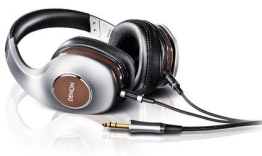 Słuchawkowy zawrót głowy w toruńskim salonie Patron