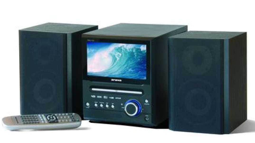 Telewizor i wieża w jednym