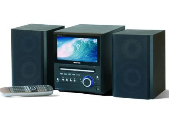 Telewizor i wieża w jednym