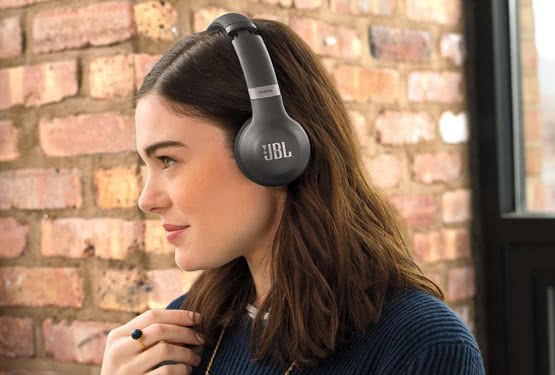 Bezprzewodowe słuchawki nauszne JBL Everst 310