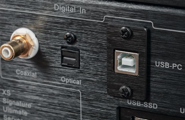 Wejście USB-PC to popularny USB-DAC do podłączenia komputera