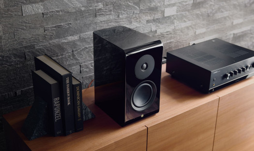  Nowe amplitunery i kolumny podstawkowe Yamahy