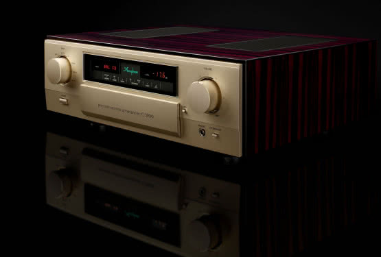 Referencyjny przedwzmacniacz Accuphase C-3900