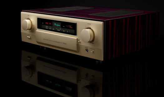 Referencyjny przedwzmacniacz Accuphase C-3900
