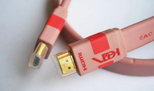 Nowy Van den Hul Hdmi Flat Heac SE w salonie Q21