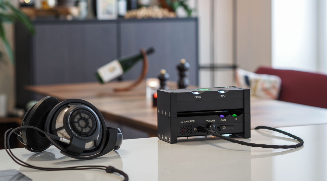 Wzmacniacz zintegrowany Chord ANNI