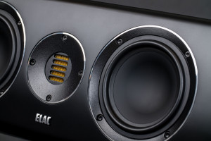 Nowe kolumny głośnikowe ELAC z serii Carina