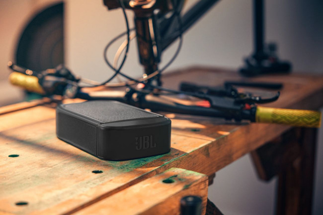 JBL Bar 1000 MK2 - odłączony głośnik
