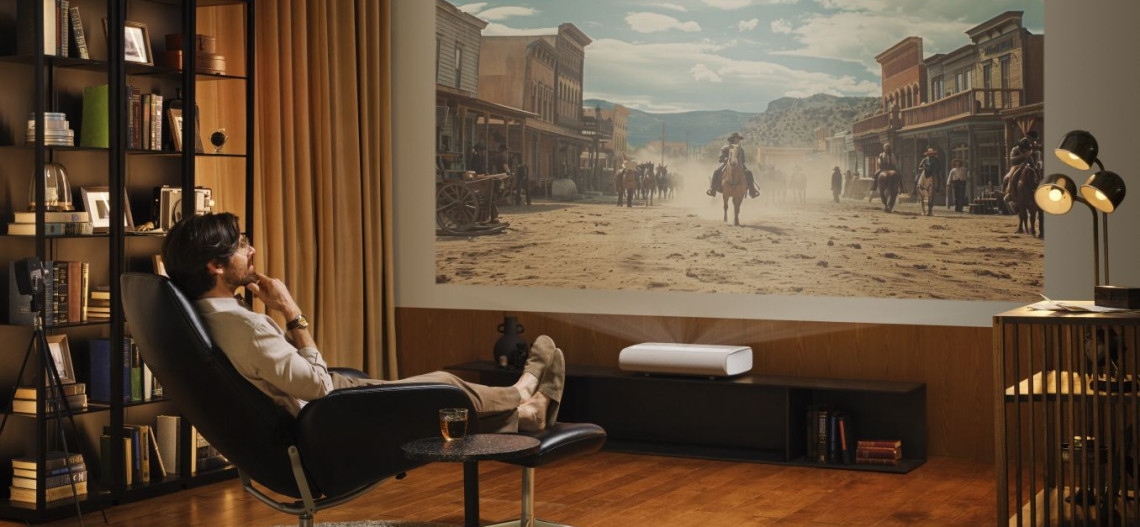 Samsung zaprezentował dwa nowe projektory laserowe ultrakrótkiego rzutu