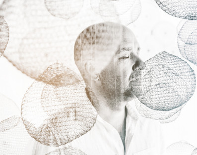 Marek Napiórkowski: nowy teledysk i trasa koncertowa