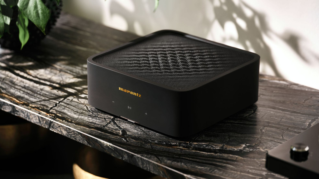 Marantz MODEL M1 - kompaktowy, wszechstronny bezprzewodowy wzmacniacz strumieniowy