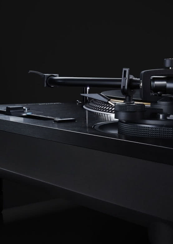 Cztery nowości Technics: systemy głośników, gramofon i wzmacniacz zintegrowany