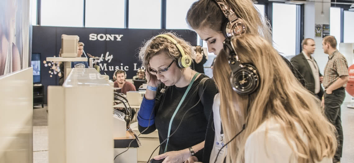 Największa w Polsce strefa słuchawek na Audio Video Show 2019