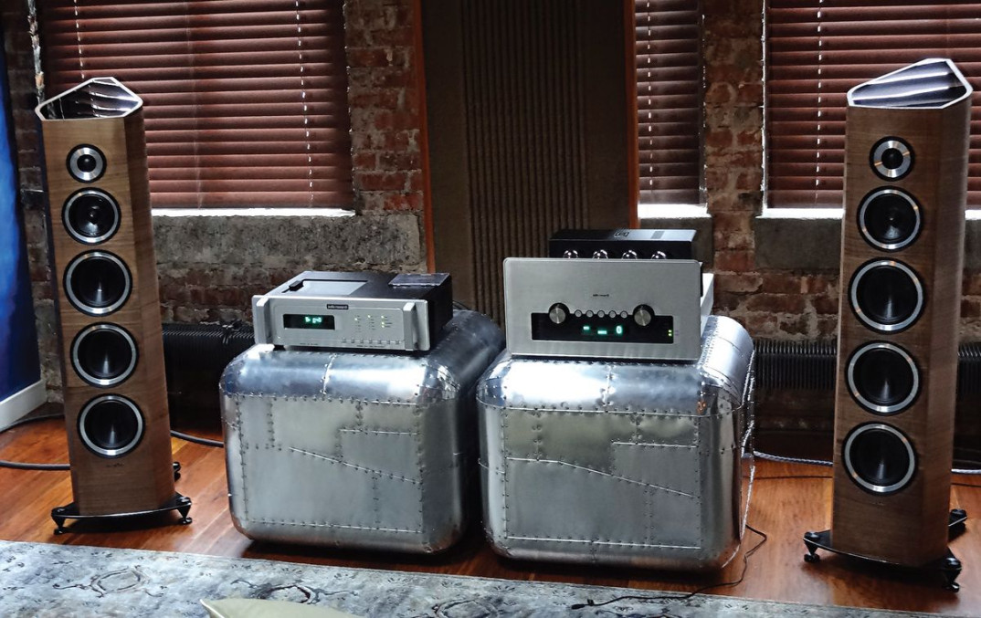 World of McIntosh - fajnych dźwięków dom