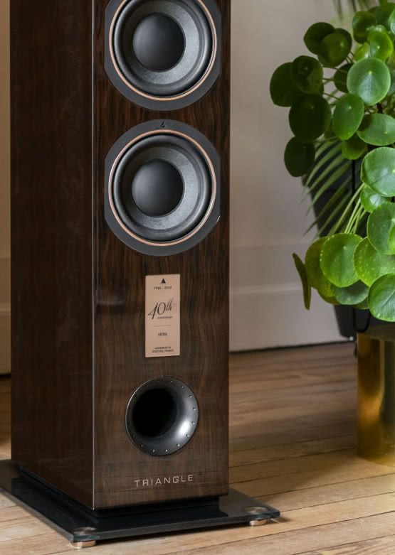 Triangle świętuje urodziny i wypuszcza jubileuszowe kolumny  w limitowanej liczbie