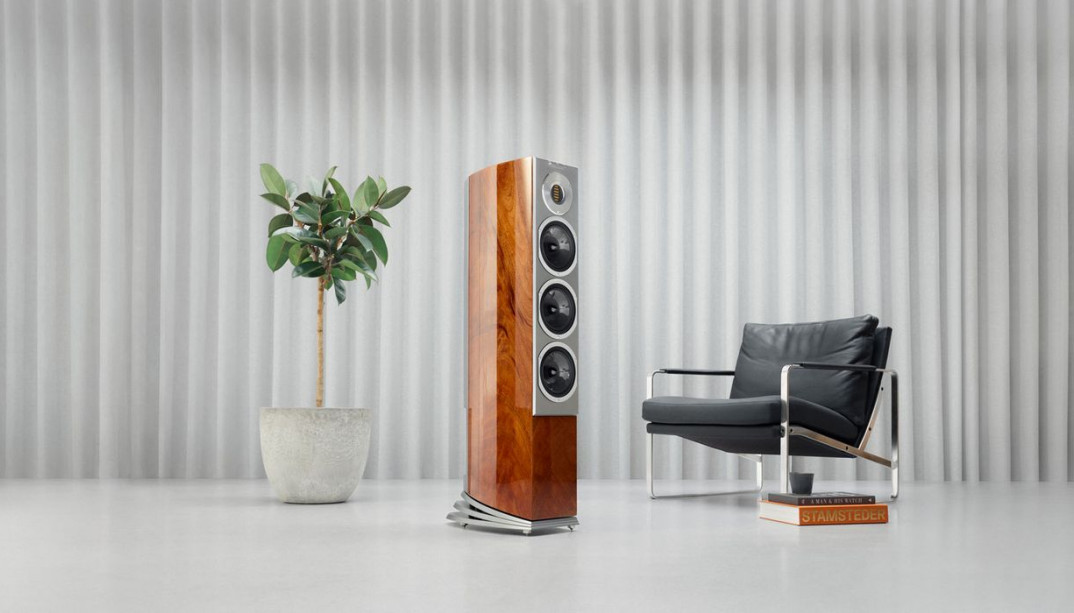 Audiovector R 5 Arreté - 2000 godzin odsłuchów i strojenia i technologia flagowca