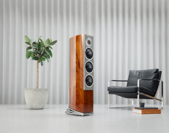 Audiovector R 5 Arreté - 2000 godzin odsłuchów i strojenia i technologia flagowca