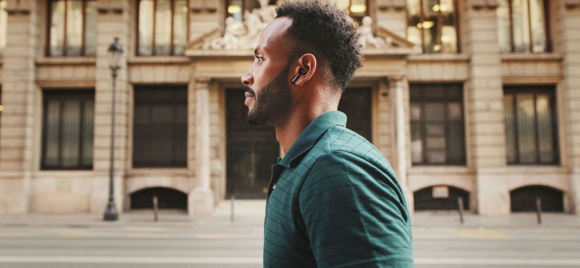 Denon prezentuje nową generację prawdziwie bezprzewodowych słuchawek dousznych: AH-C500W i AH-C840NCW