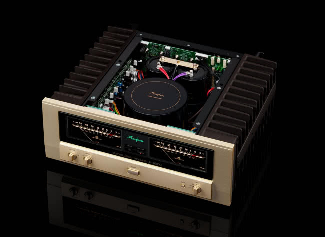 Accuphase P-4600 - wnętrze