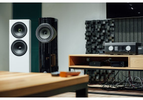 Warszawski salon Na Temat Audio w nowej lokalizacji. Odwiedź, posłuchaj, odpocznij