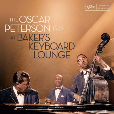  At Baker`s Keybord Lounge