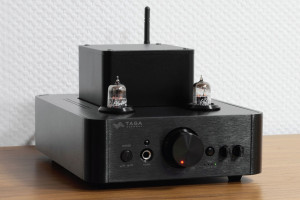 Wzmacniacz hybrydowy Taga Harmony HTA-700B w dwóch nowych wersjach
