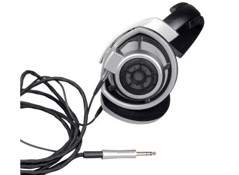 HD800