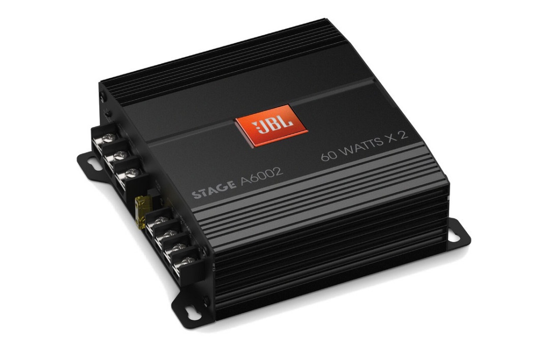 Nowe wzmacniacze samochodowe serii JBL Stage