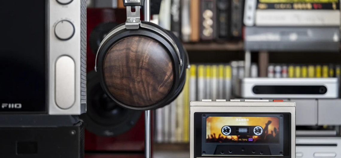 Odtwarzacz muzyczny FiiO M21 - tryb Desktop i dwustopniowy układ wzmacniający