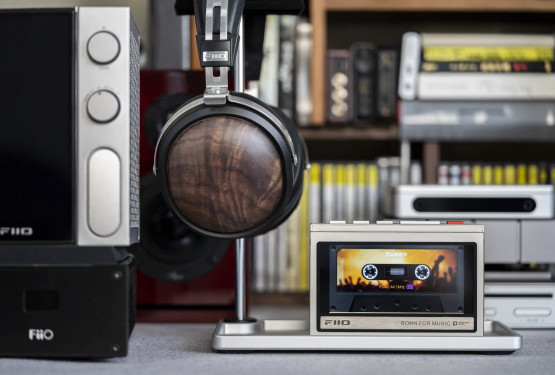 Odtwarzacz muzyczny FiiO M21 - tryb Desktop i dwustopniowy układ wzmacniający