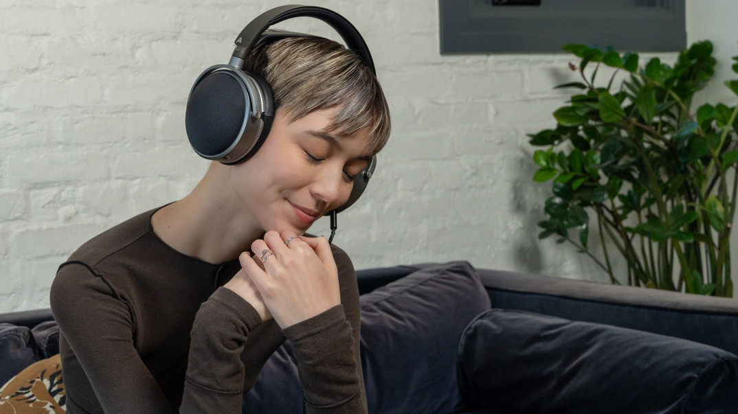 Audeze LCD-S20 - zamknięte słuchawki planarne z technologią SLAM