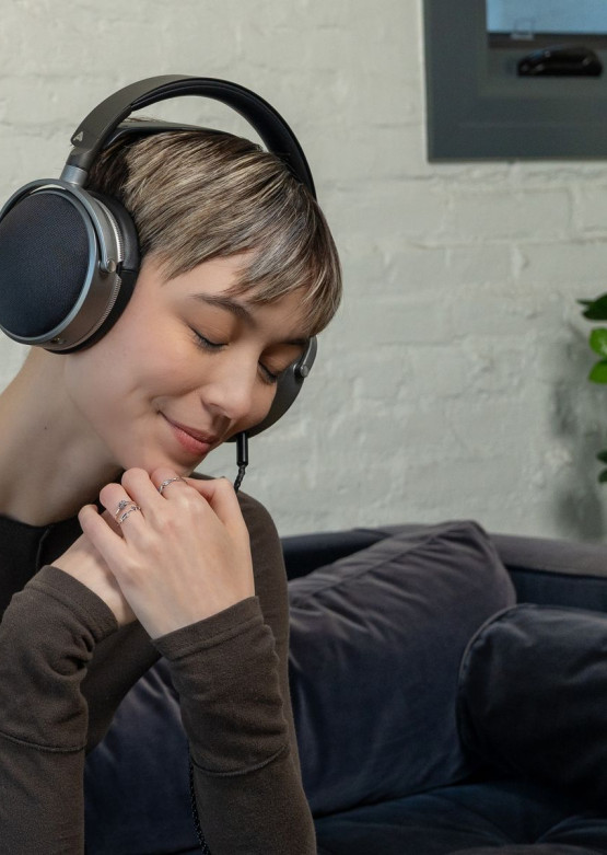 Audeze LCD-S20 - zamknięte słuchawki planarne z technologią SLAM